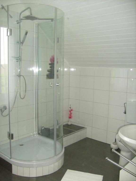 Apartment Adam Bechenheim Habitación foto
