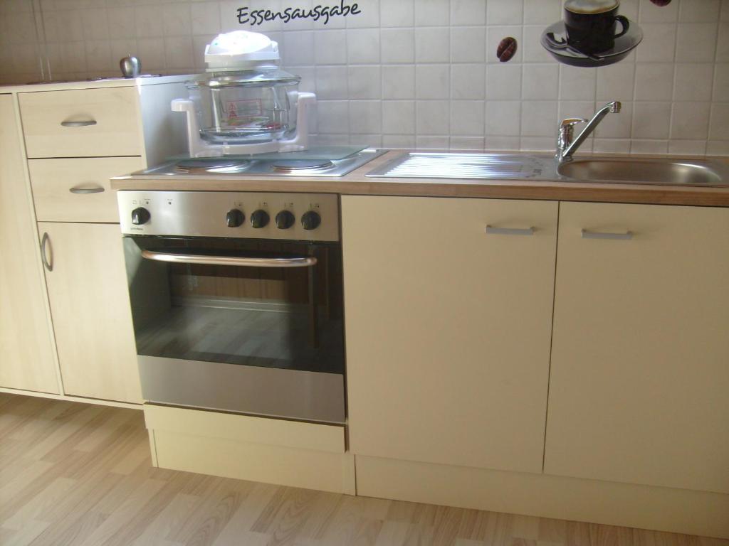 Apartment Adam Bechenheim Habitación foto